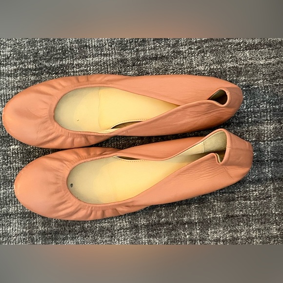 J Crew Nude Pink Ballet Flats Size 10 - Picture 1 of 3